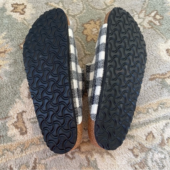 Birkenstock Arizona Rivet Shearling Wool White Black Sandals size 43 NEW - Picture 8 of 9